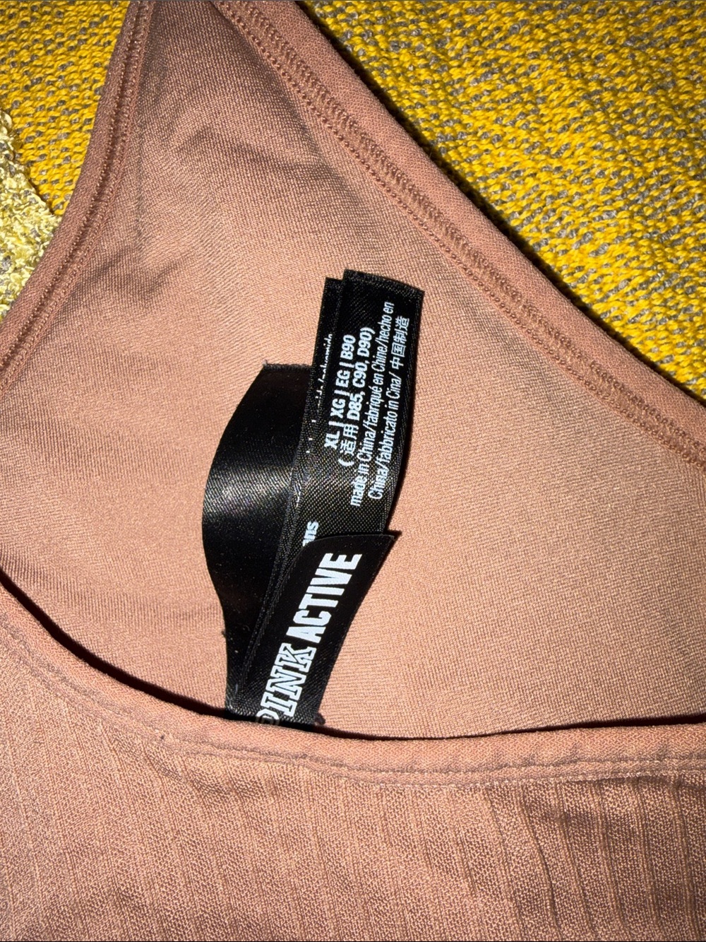 Pink active sports bra - Picture 3 of 3